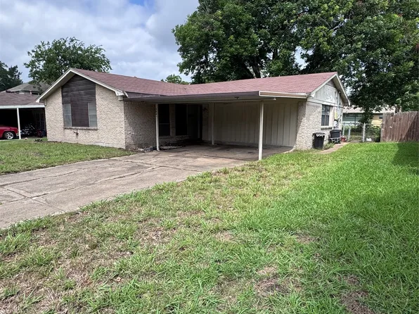 3241 Santiago Dr, Mesquite, TX 75150