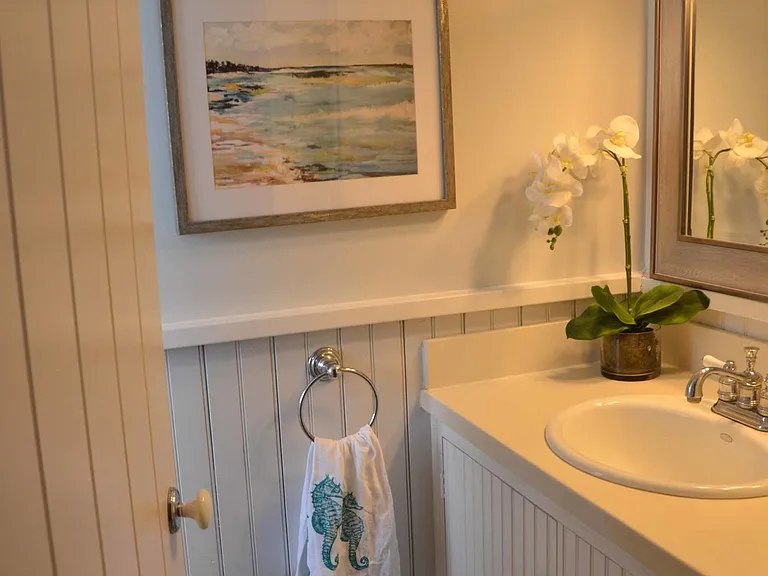 704 Ocean Front — Photo 19