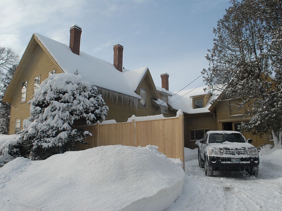 Front custom fence barn