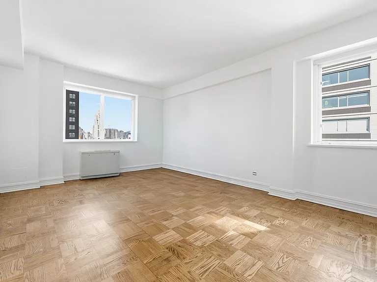 200 E 71st St #21A — Photo 18