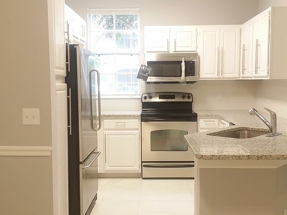 5th image of 3392 Westchester Square Blvd #1030