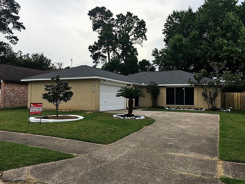 1st image of 8415 Carmelwood Ln
