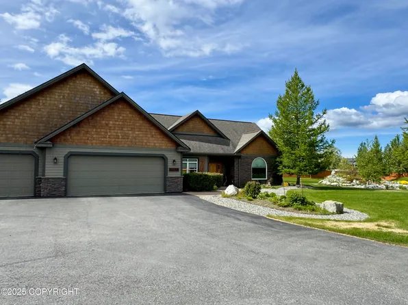 3836 E Country Field Cir, Wasilla, AK 99654