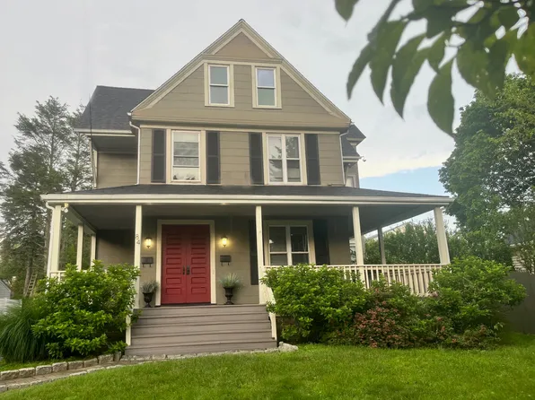 84 Strawberry Hill Avenue, Norwalk, CT 06855