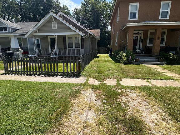 2nd image of 125 Lee Ave
