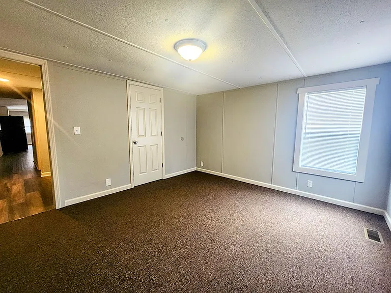 111 Elizabeth City Dr — Photo 11