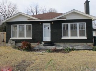 314 S Walnut St, Steele, MO 63877