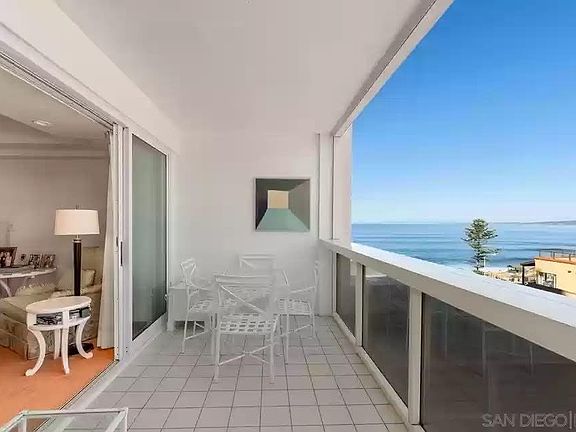 4th image of 939 Coast Blvd Unit 7G