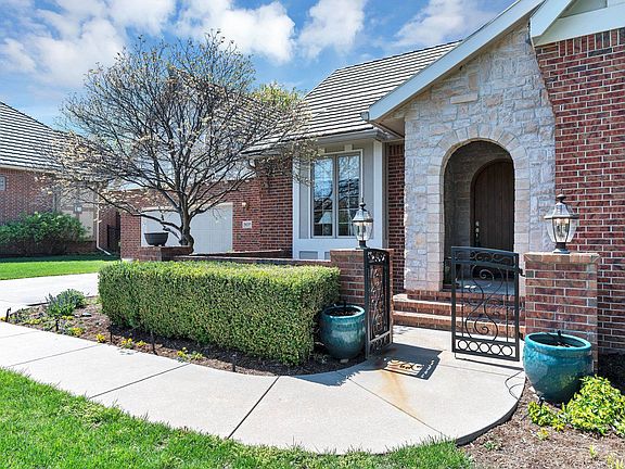 2nd image of 9237 E Wilson Estates Ct