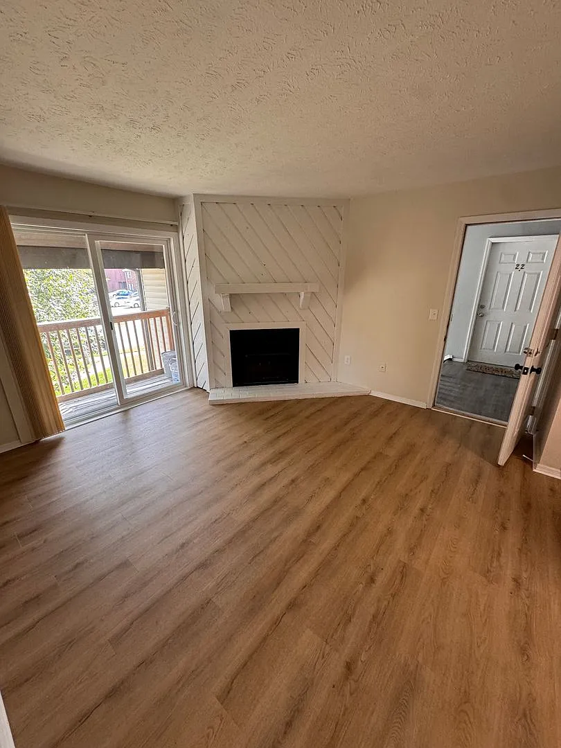 Ironwood Apartments — Photo 4