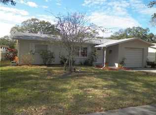 2210 Lauren Dr, Largo, FL 33774