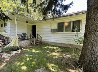 7415 Kniffen Rd, Painesville, OH 44077