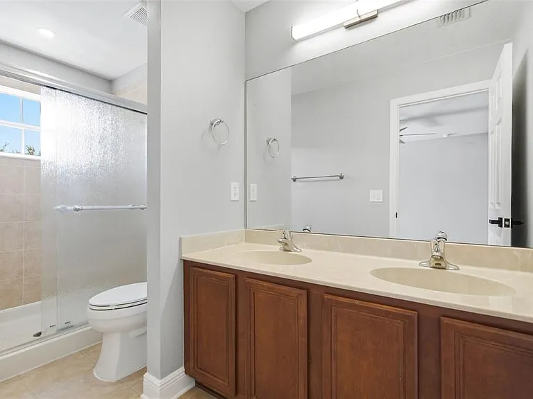 20402 Needletree Dr — Photo 13
