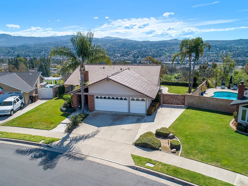 19782 Larkridge Dr