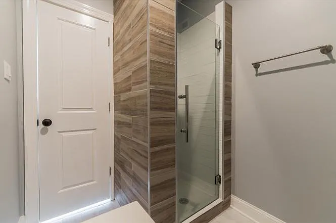 2441 Federal St — Photo 17