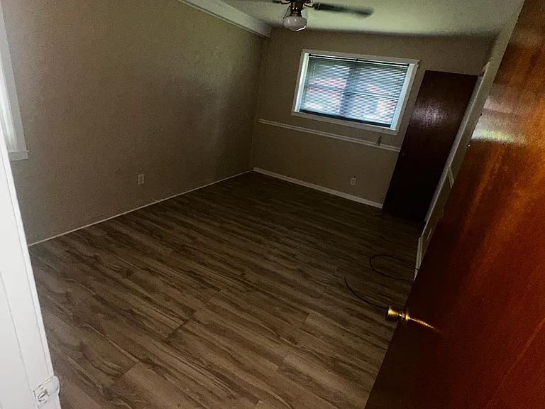 3850 Lisa Ln — Photo 7