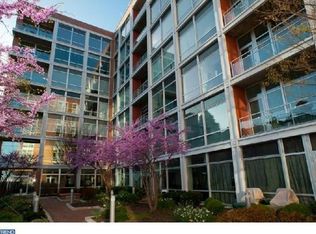 22 S Front St APT 504, Philadelphia, PA 19106
