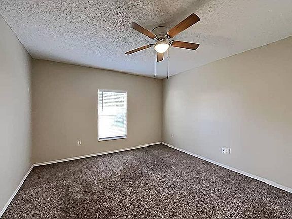 5th image of 1384 Burnley Ct