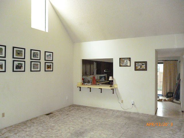 Cathedral ceiling living rm