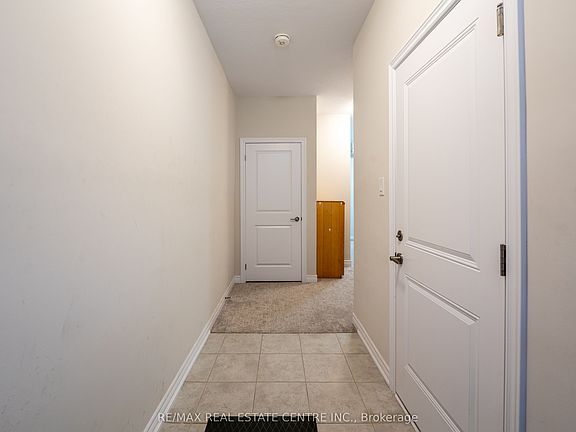 4th image of 10 Birmingham Dr
