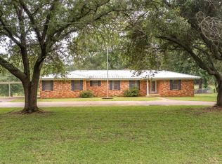 11100 S Main St, New London, TX 75682