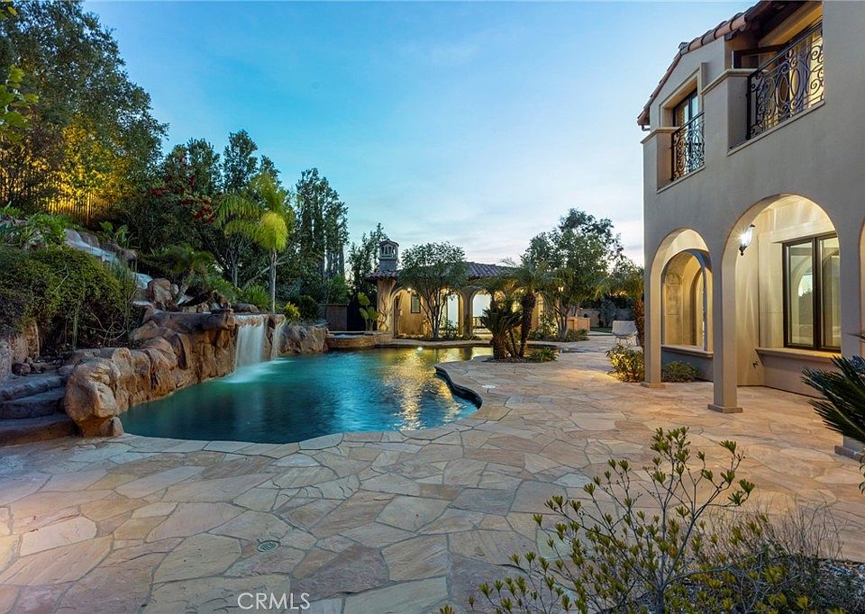 25262 Prado Del Grandioso, Calabasas, CA 91302 | Zillow