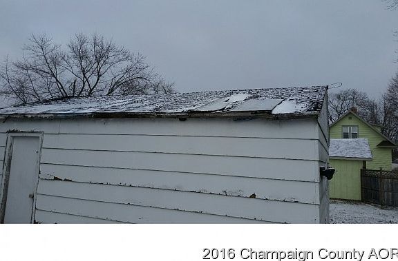 4th image of 215 SE 4th Ave