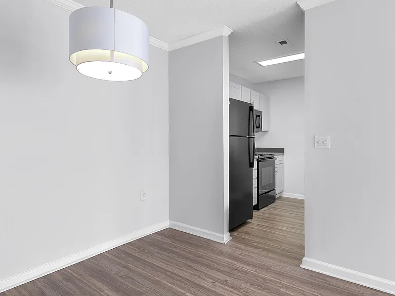 Modern Lighting Package - Dining Area & Kitchen - Platinum Interior
