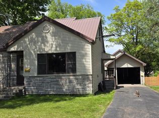 615 Cedar St, Sault Sainte Marie, MI 49783