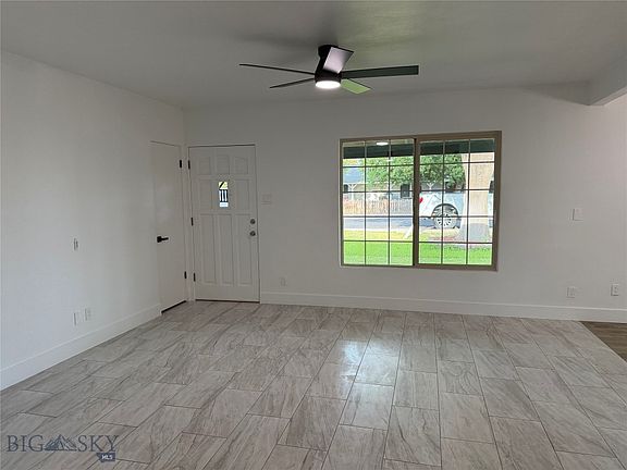 3rd image of 20 S Catalina St