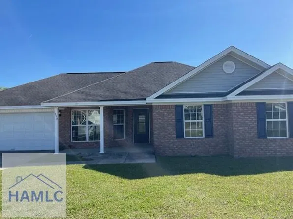130 Auburn Cir, Glennville, GA 30427