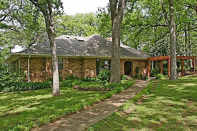 1st image of 950 Wild Wood Ln