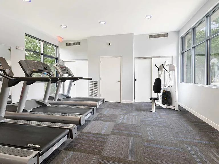Arrowood Parc — Photo 15