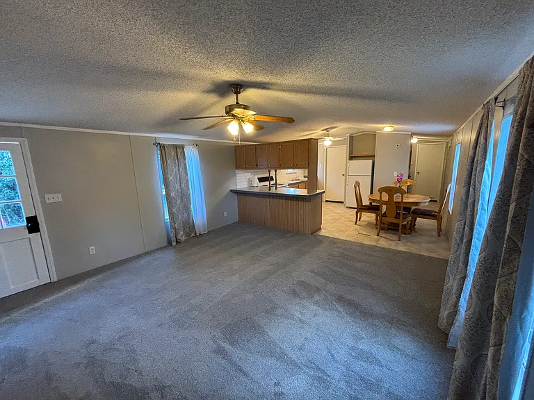 439 Harbour Way — Photo 10