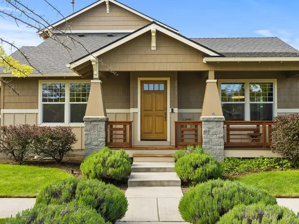 2997 NE Hope Dr, Bend, OR 97701