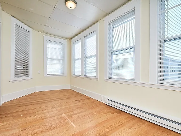 19 Clark St #3 — Photo 9