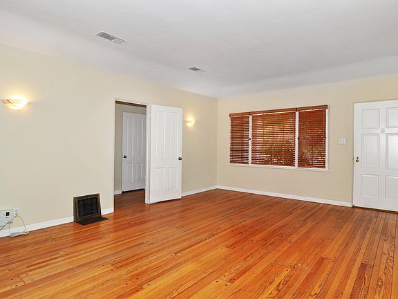 5th image of 712 Palm Dr