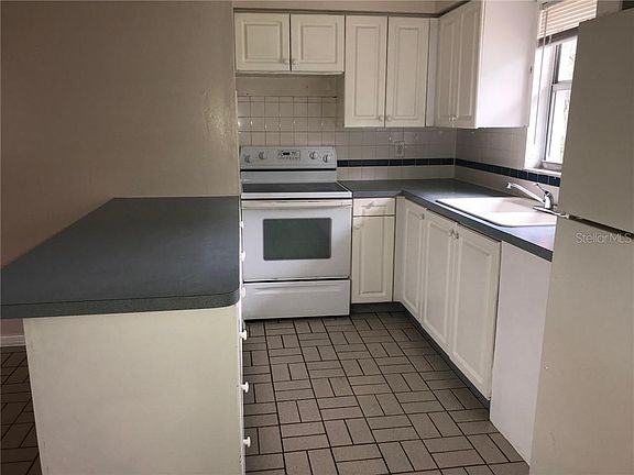 2nd image of 2510 26th St S