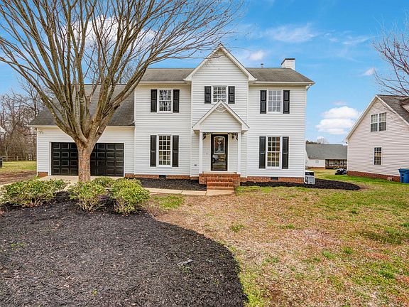 2nd image of 3201 Stonypointe Dr