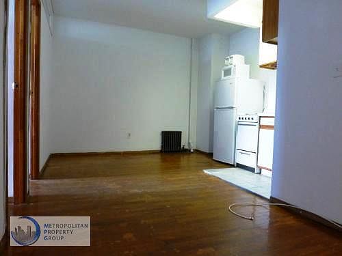 2nd image of 78 Saint Marks Pl APT 4