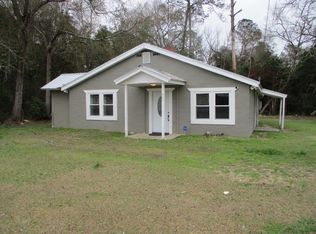 521 9th St SW, Moultrie, GA 31768