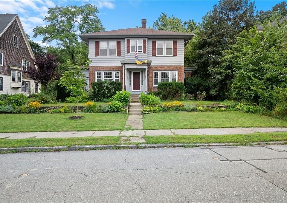 1st image of 144 Columbia Ave