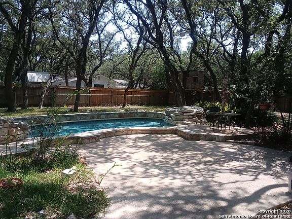5th image of 142 Canyon Oaks Dr