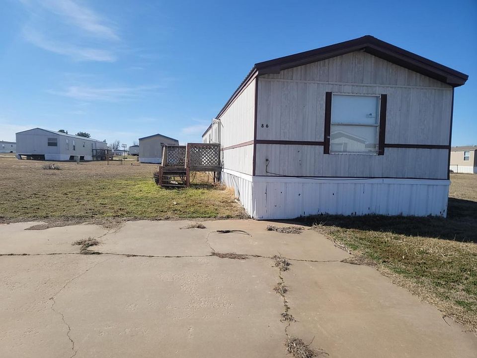 2nd image of 86 Parkway Dr #86