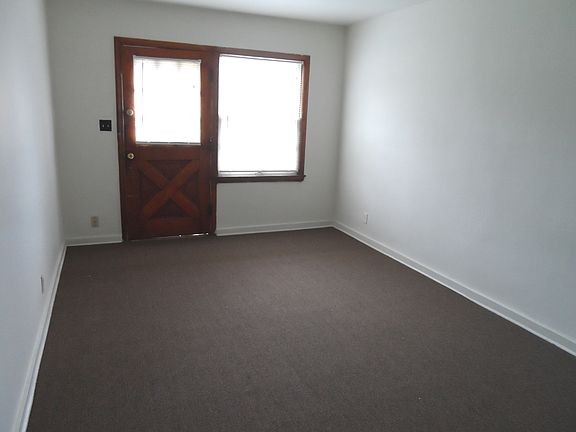 5th image of 8728 W Melvina St