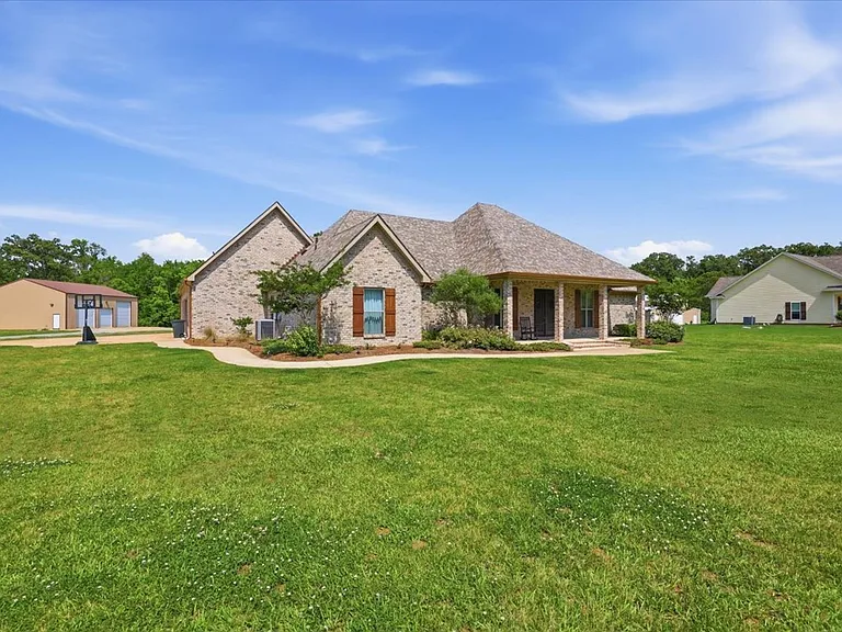 4072 Highway 471 — Photo 4