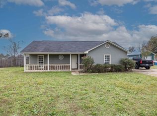 126 Owens Rd, Fort Mitchell, AL 36856