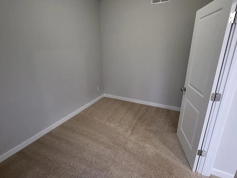 515 N Oxford St #B — Photo 9