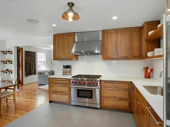 2nd image of 39-90 45th St