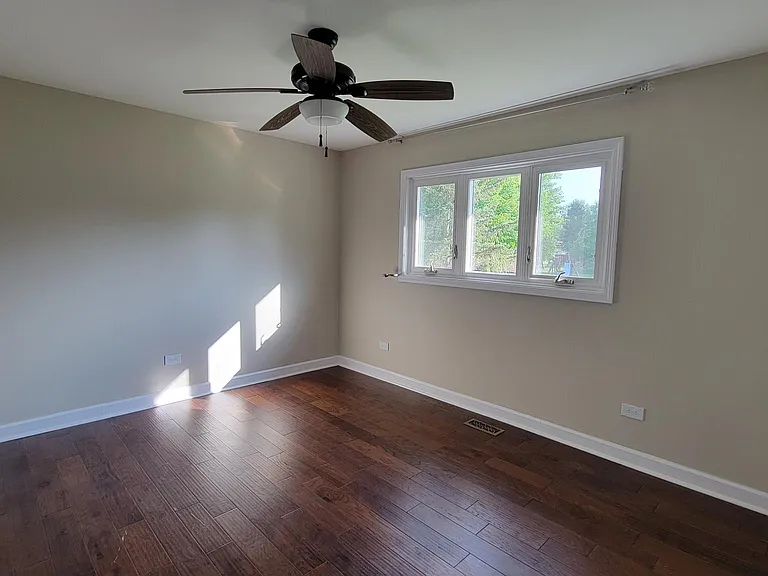 1301 Virginia Dr — Photo 14